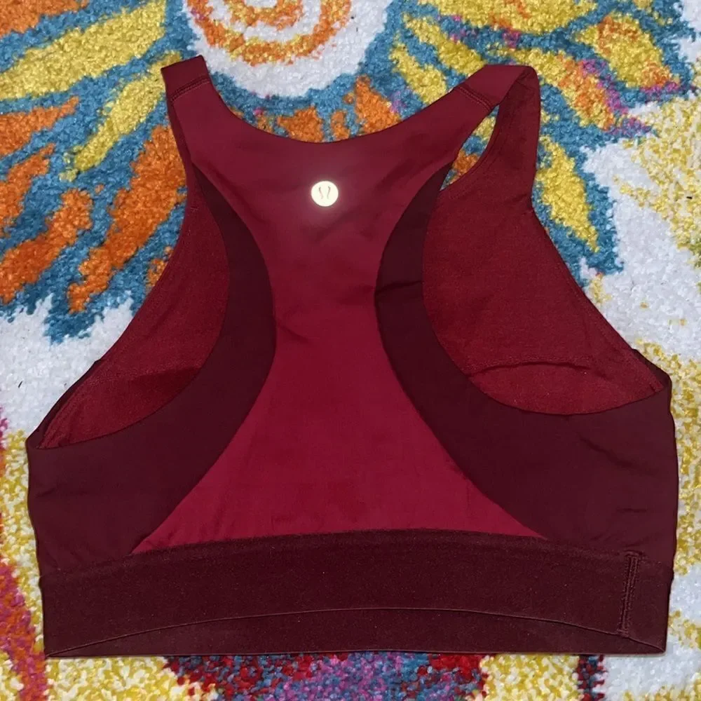 EUC LULULEMON ATHLETICA SPORTS BRA SIZE 2